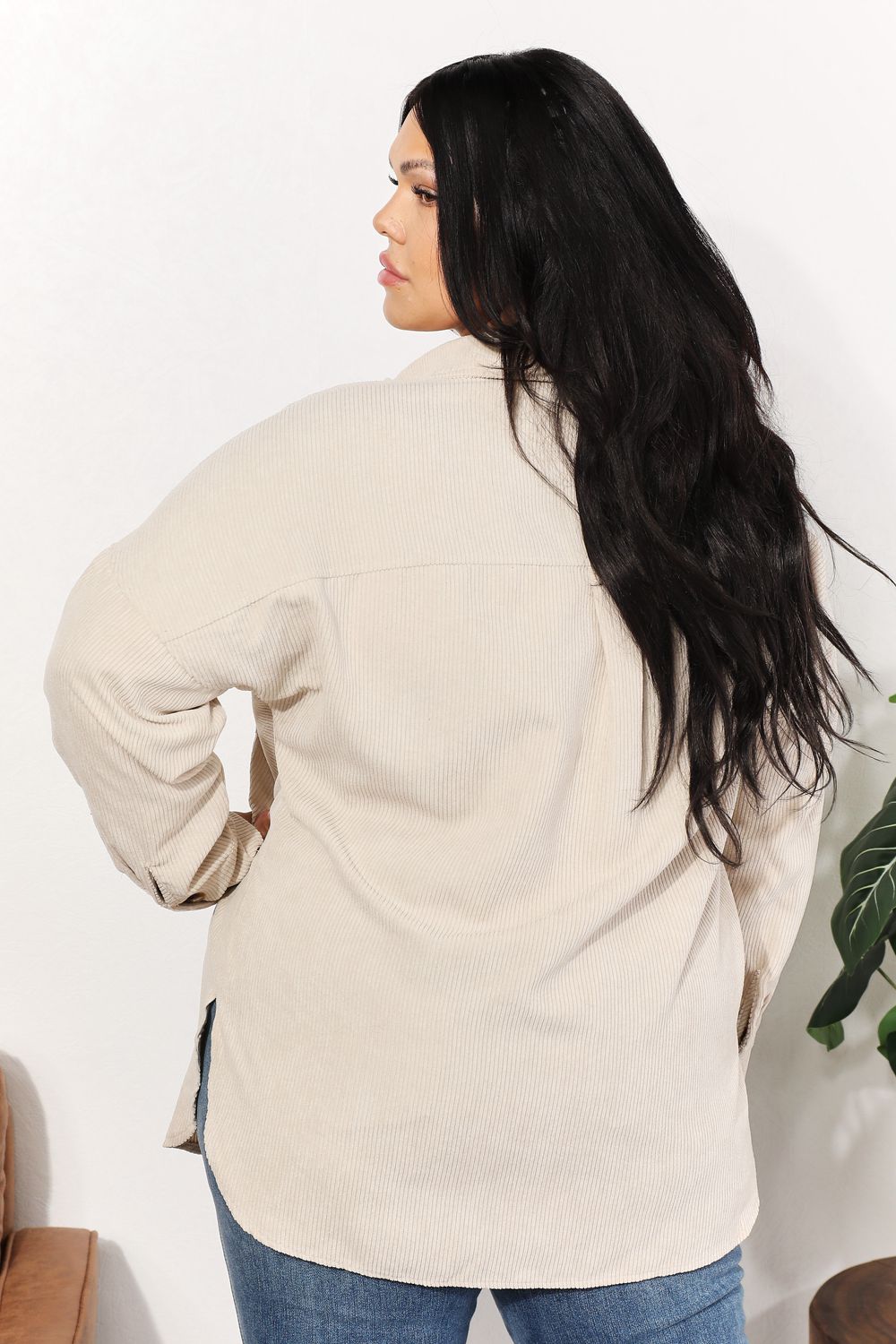 Chic Comfort: Oversized Tunic with Bust Pocket