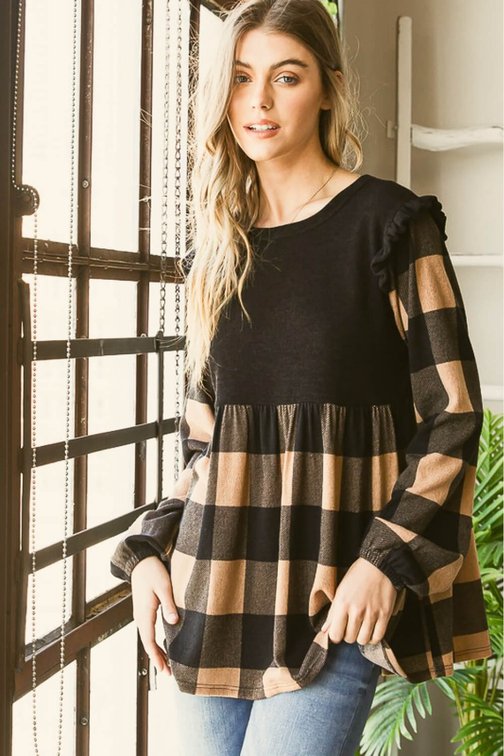 Plaid Contrast Long Sleeve Top