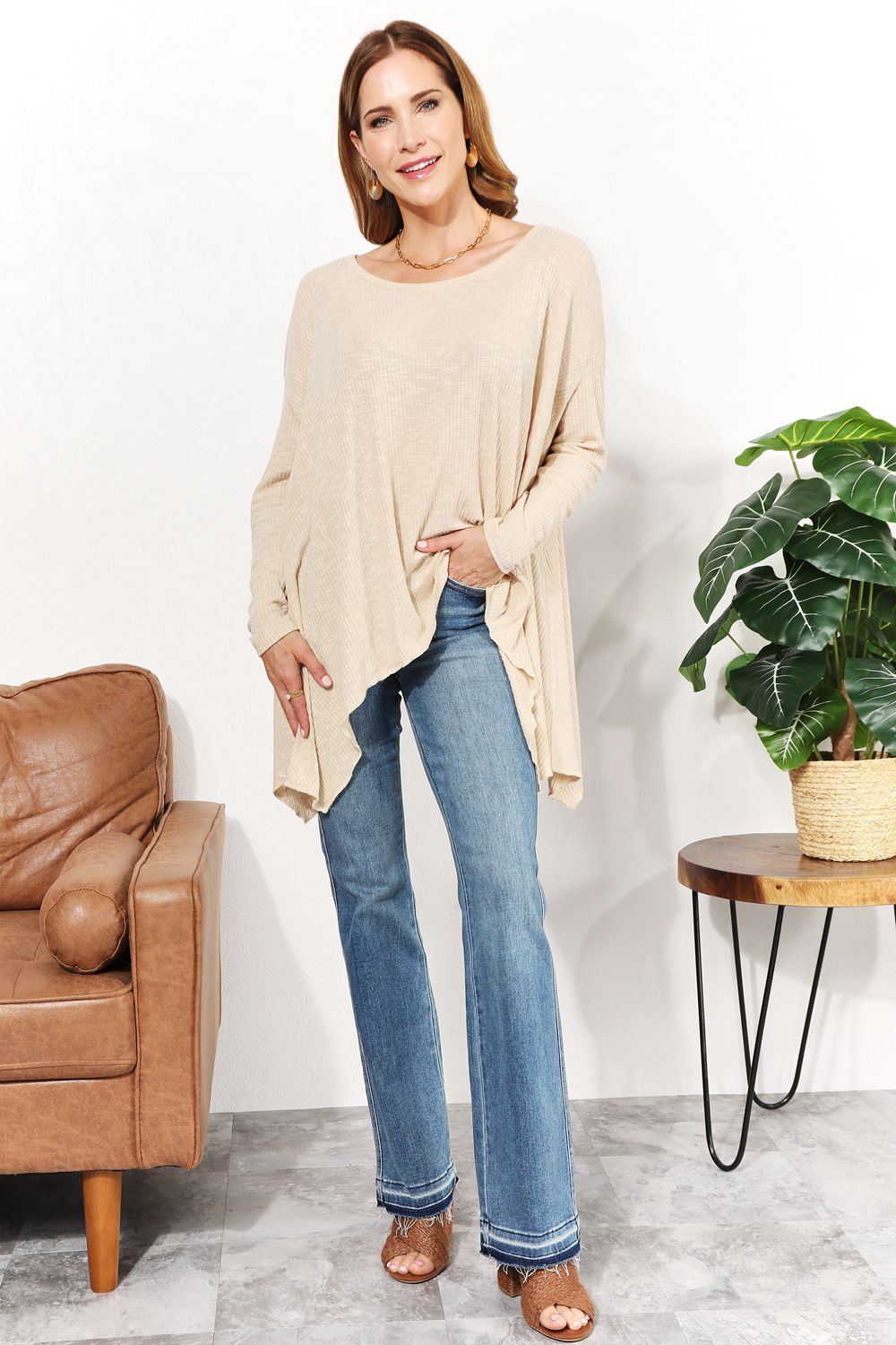 Luxurious Ribbed Top with Modern Flair