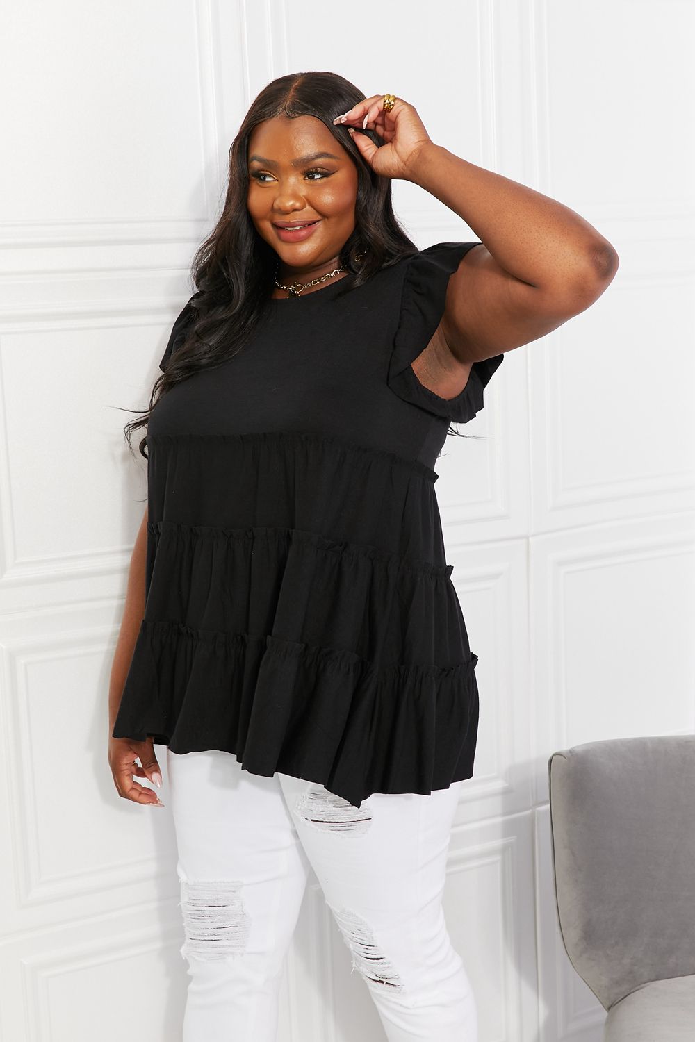 Versatile Black Top: Perfect for Any Occasion