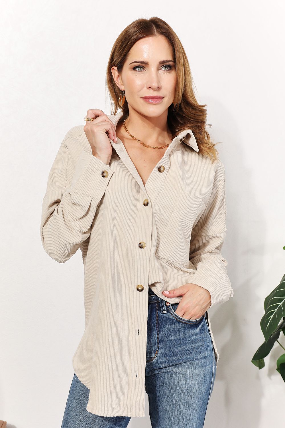Chic Comfort: Oversized Tunic with Bust Pocket