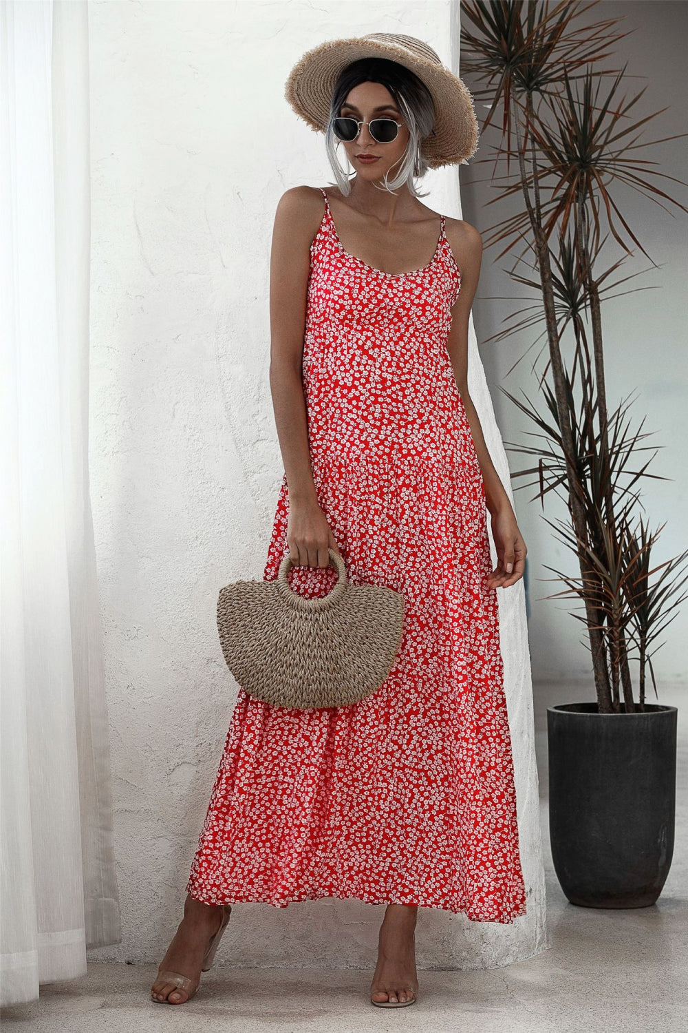 Ditsy Floral Backless Maxi Dress - WESTHUNDRED