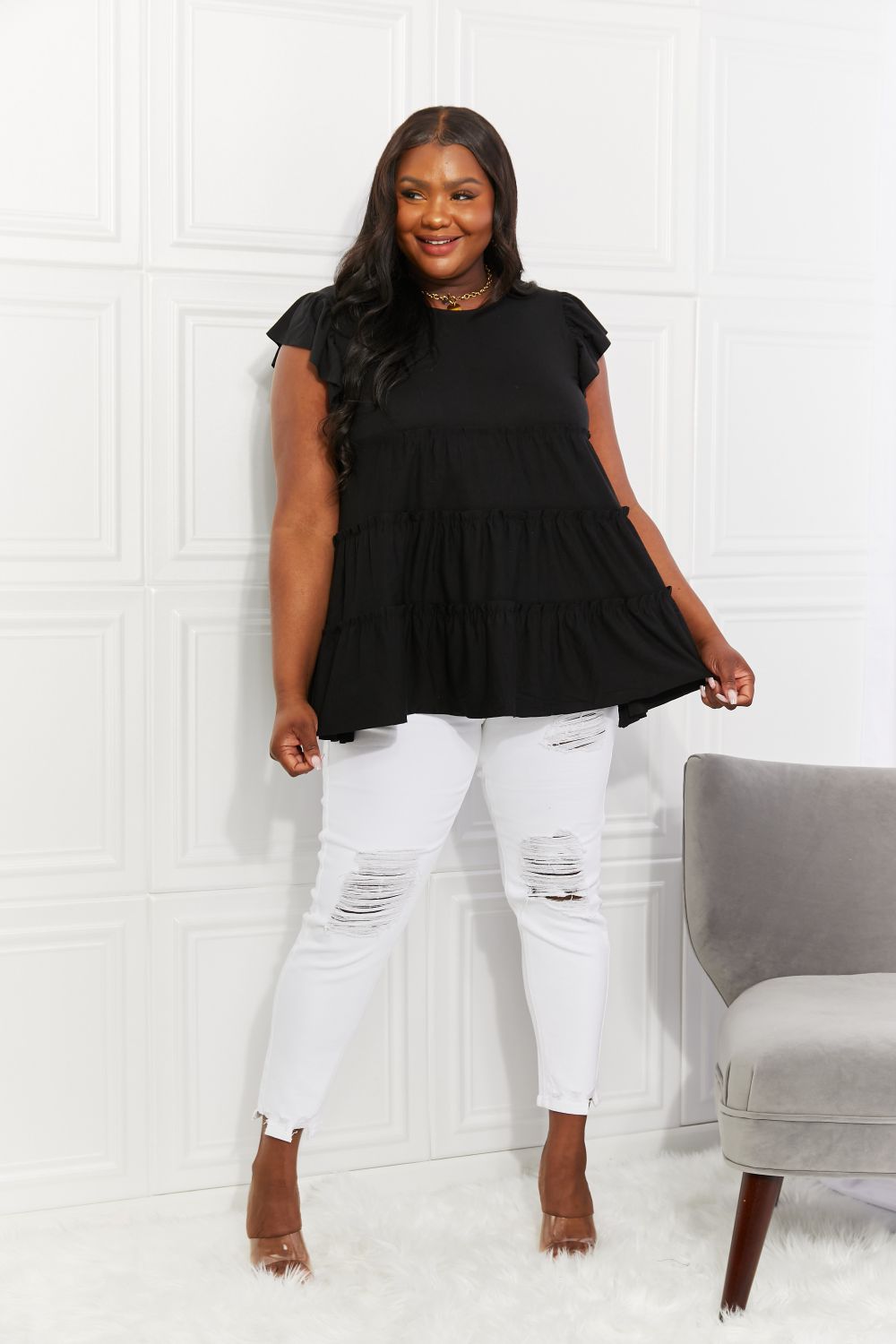 Versatile Black Top: Perfect for Any Occasion